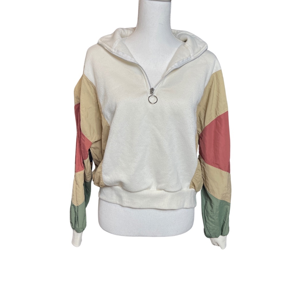 Vintage Vinyl Icons Style Cream Colorblock Pullover Hoodie with Half-Zipper
